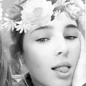 Meet your Posher, Lilli